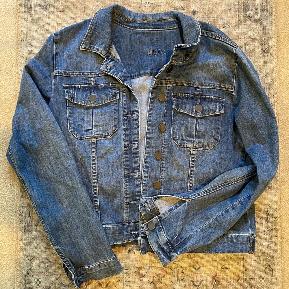 Callie denim jacket from Kut from the Kloth!